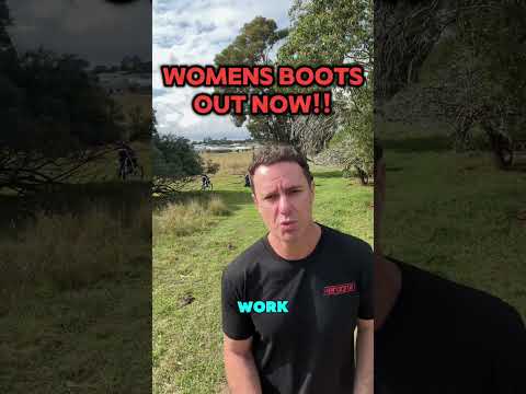 Podiatrist-Designed Women's Work Boots | ErgonX